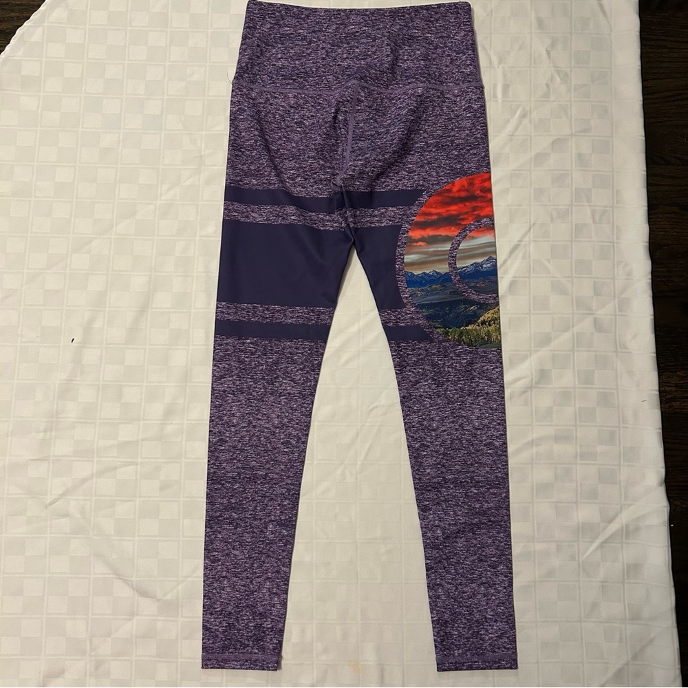 Colorado Purple and Pink Women’s Knit Hat and Leggings Set Size Small - Picture 6 of 7